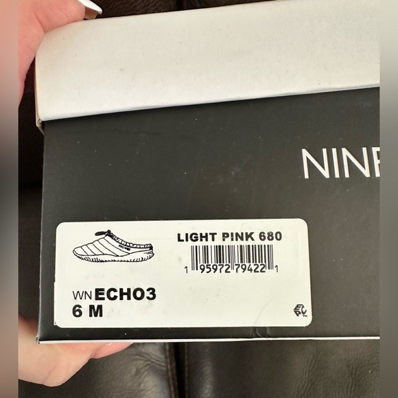 Nine West Echo3 Puffer Mules – Light Pink (Size 6M) - Picture 5 of 5